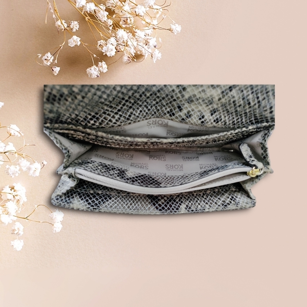Michael Kors White/Brown Python Embossed Wallet - image 8